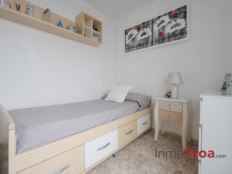 Foto 4ed0fed1-e52d-44d6-8a55-f83822dd6442. Casa adossada amb calefacció aparcament a Centro Bétera