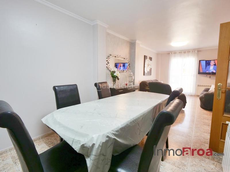 Foto af12c4be-0491-4280-a356-2916b0ad370c. Casa adossada amb calefacció aparcament a Centro Bétera