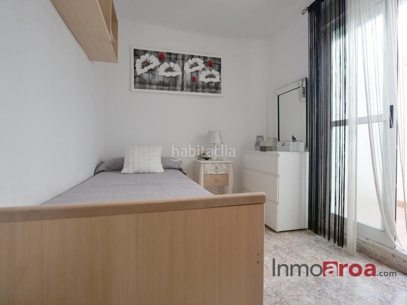 Foto c1780b3b-b20b-4380-b261-a5ab1505e714. Casa adossada amb calefacció aparcament a Centro Bétera