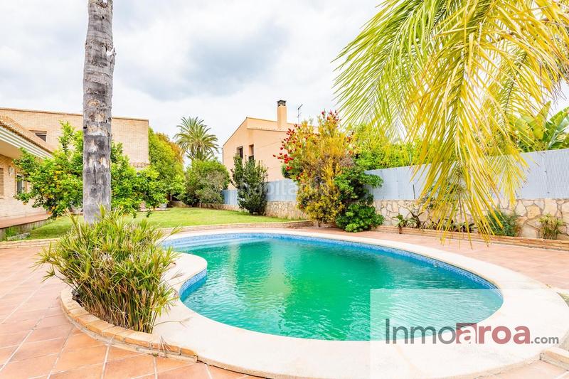 Foto 40914ec8-29e9-4d11-85e5-872e05bfbee1. Haus mit parking pool in La Cañada Paterna