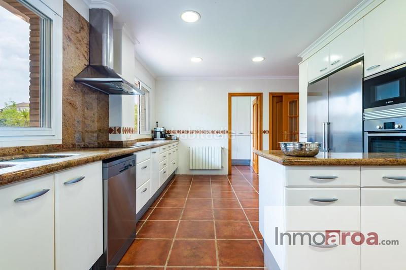 Foto a1836672-c5a5-4b82-95bc-a58a364f1830. Haus mit parking pool in La Cañada Paterna