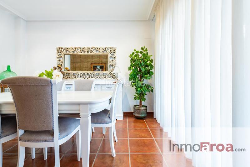 Foto e45fd126-f0bb-4a04-a866-35651c8f2614. Haus mit parking pool in La Cañada Paterna