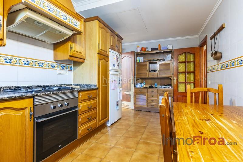 Foto 8b934552-4537-464b-8a91-bfa90402591d. Casa con parcheggio in Godella