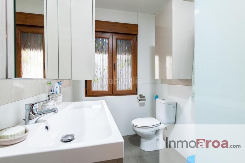 Foto 17e518e0-01a0-4254-bb4b-3b9463a18cb6. Casa preciosa casa de pueblo en betera!! en Centro Bétera