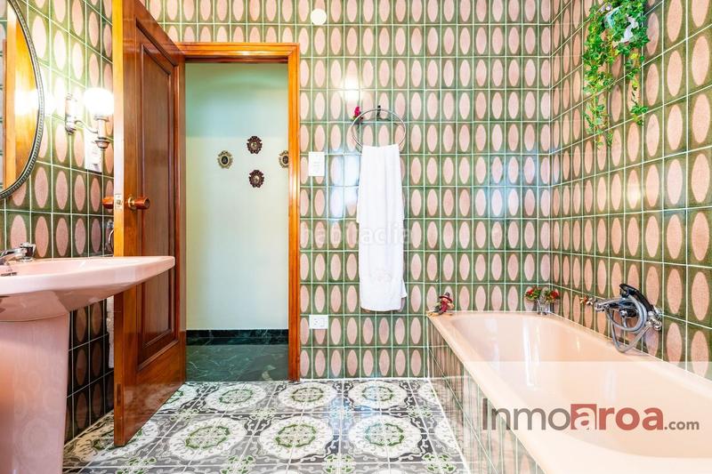 Foto 59181cc5-f8d2-4ef1-95f4-5195d77ac680. Casa preciosa casa de pueblo en betera!! en Centro Bétera