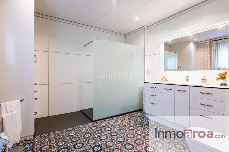 Foto 9f93deba-a369-4af3-962c-a54bb4743a15. Casa preciosa casa de pueblo en betera!! en Centro Bétera