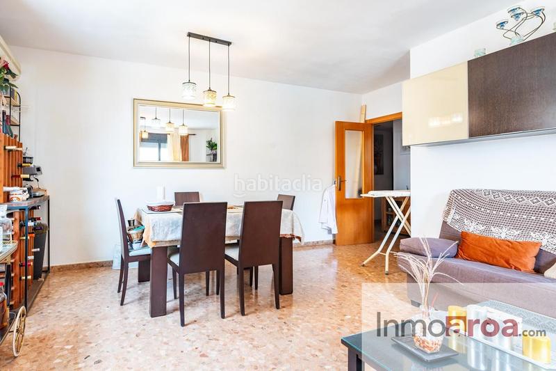 Foto 7551c71a-137d-4ef7-af15-6e64cc9db34e. Piso  en finca seminueva en Centro Bétera