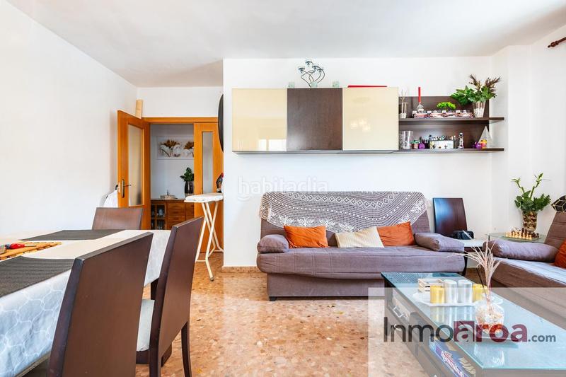 Foto f4ea1b32-1701-4c72-930e-604bd74dbae8. Piso  en finca seminueva en Centro Bétera