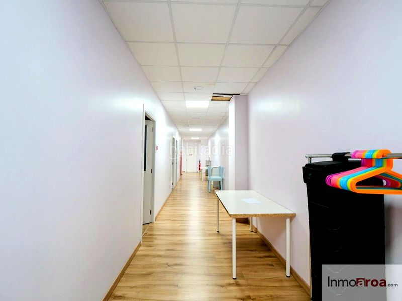 Foto ef90bd76-bd98-498c-983a-e73c70ac4c93. Pas-de-porte local commercial dans Centro Bétera