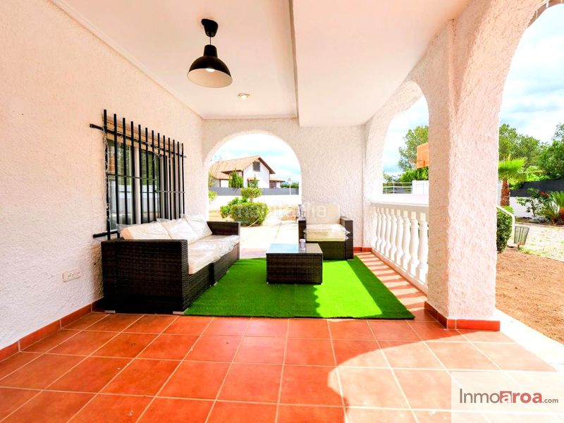 Foto 45e8171e-06c5-486d-a44a-99afe660269a. Maison avec piscine dans Los Pinares-La Masia Bétera