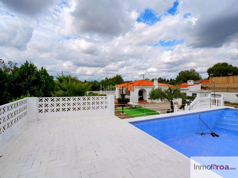 Foto 4aea8c3f-2f20-44a7-960a-0564f22cdd0d. Maison avec piscine dans Los Pinares-La Masia Bétera