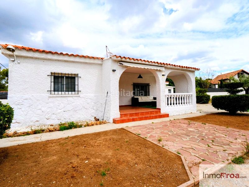 Foto a9d90dad-5f1d-47db-9585-80fd7a9c60e5. Maison avec piscine dans Los Pinares-La Masia Bétera