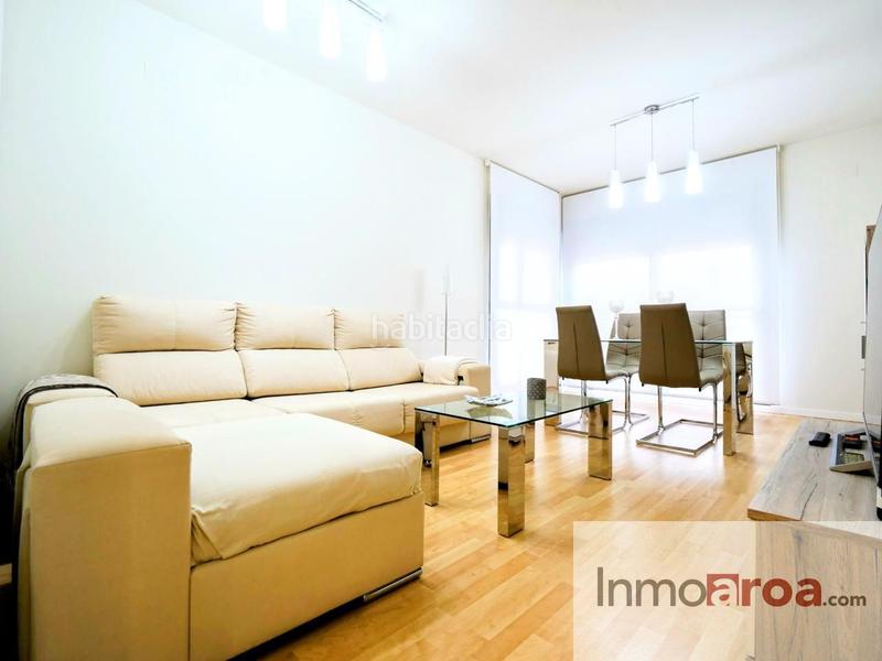 Foto 013a56ce-9a5b-4cc6-9367-1aa18dbf860a. Alquiler piso se alquila piso en zona nueva de santa barbara!! en Valencia