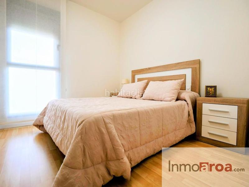 Foto 823a1bb0-02d9-4199-bb80-b2e4b6482619. Rent flat with parking pool in Massarojos Valencia