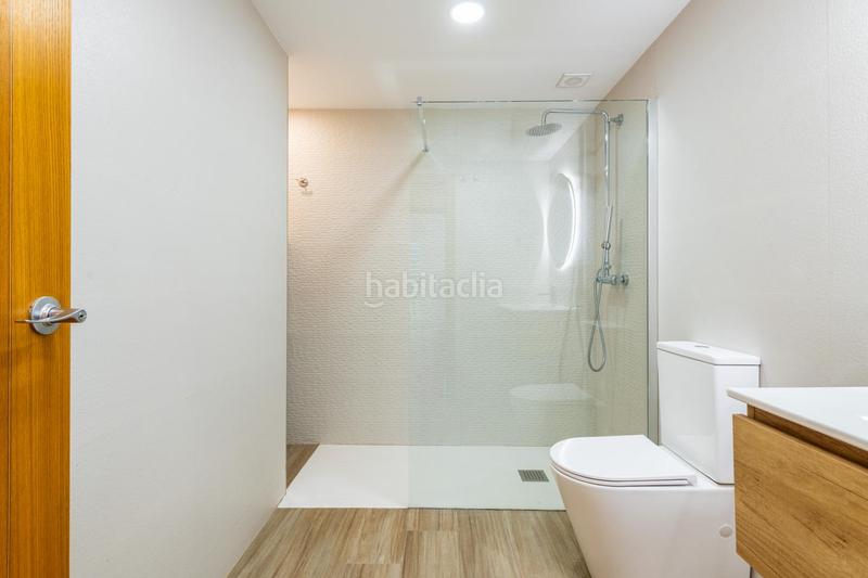 Foto 4663cc67-2355-4ed6-8516-c4bf8d1a3cbb. Rent ground floor with heating parking pool in Valterna Paterna