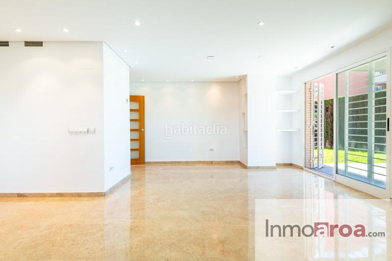 Foto 1e0d4ef2-e438-4a5b-bff4-4faecc350400. Affitto piano terra con riscaldamento parcheggio piscina in Paterna