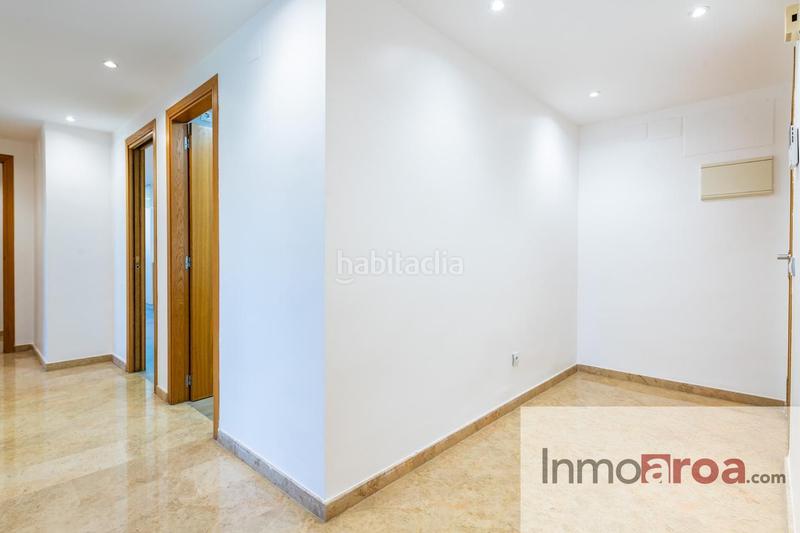 Foto a1bd1804-e089-4a60-81dd-0168e6d1acf5. Affitto piano terra con riscaldamento parcheggio piscina in Paterna