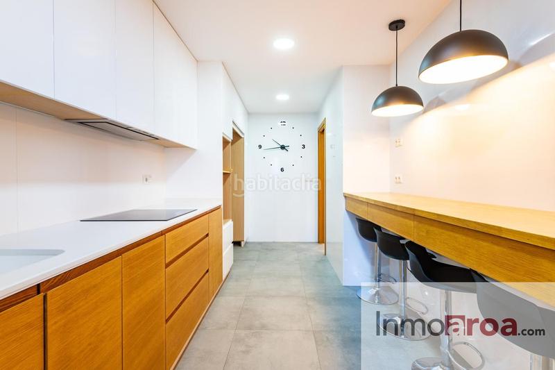 Foto 784c4786-a35f-4489-b0f6-5421e4e2e478. Location rez-de-chaussée avec chauffage parking piscine dans Paterna