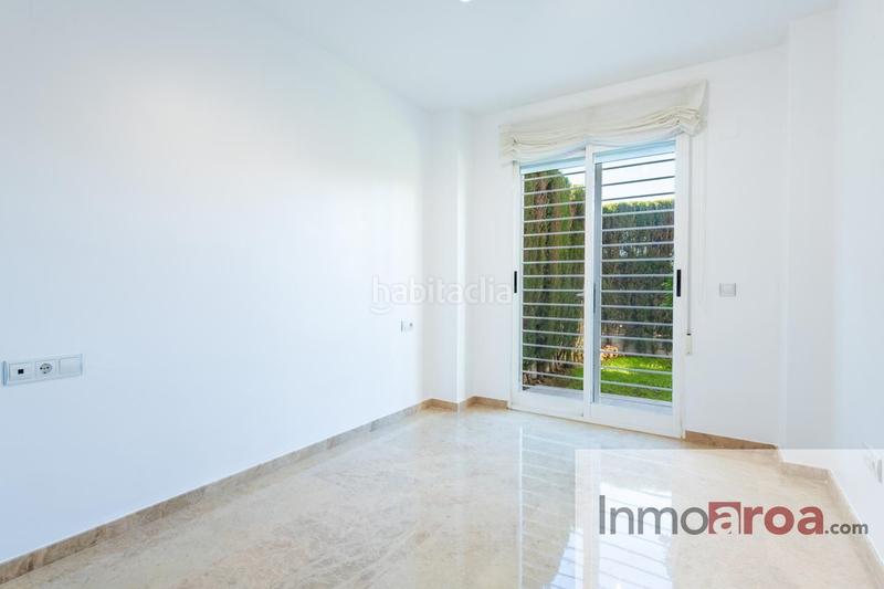 Foto 7a0258b5-1b91-471a-9734-67e4025c66b2. Location rez-de-chaussée avec chauffage parking piscine dans Paterna