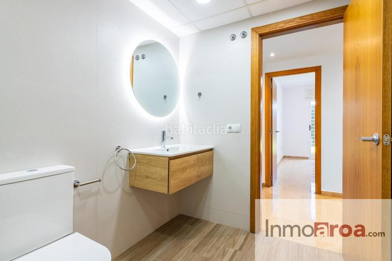 Foto 805f2d77-9cce-44b4-ac71-572d060df947. Location rez-de-chaussée avec chauffage parking piscine dans Paterna