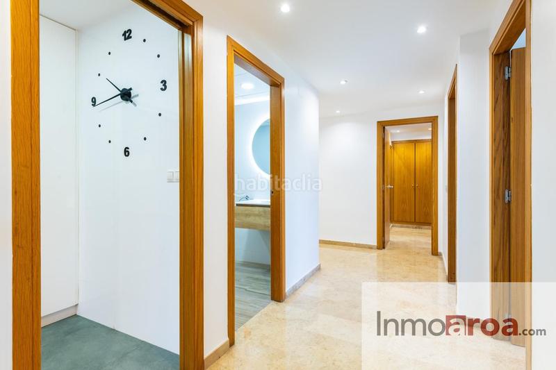 Foto d8d1207c-92cc-426d-949f-e619836ce01d. Location rez-de-chaussée avec chauffage parking piscine dans Paterna