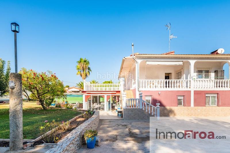 Foto c33903f4-9d6d-4aab-b371-9af3f65ce74a. House with heating pool in La Conarda-Montesano Bétera