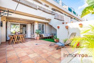 Etagenwohnung  Camí de l'om blanc. Bajo en residencial con piscina comunitaria