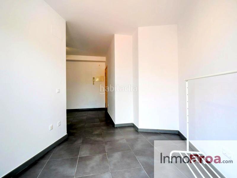 Foto 6e246b25-745d-4f2a-97d7-4f4b12c5f405. Alquiler estudio se alquila precioso aticoestudio!! en Náquera