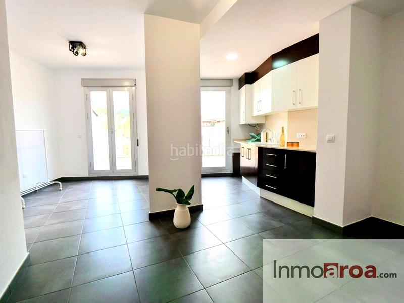 Foto 74bd997a-cc58-43f3-8cfb-36d26e4cc48f. Alquiler estudio se alquila precioso aticoestudio!! en Náquera