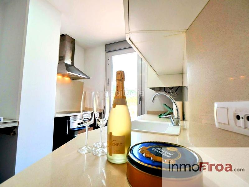 Foto bf8d32b2-ba06-4309-8a97-485e01bbc782. Rent studio in Casco Urbano Náquera