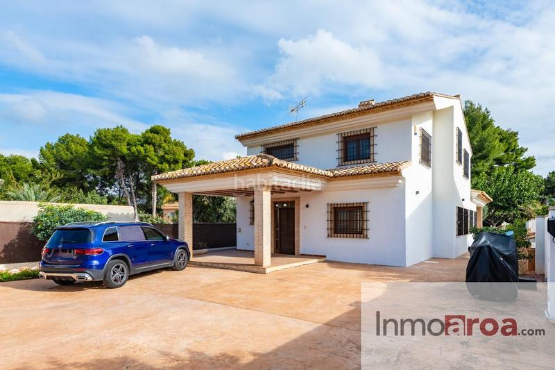 Foto 15907f55-5dc3-42b1-8e56-ee54c88f316b. House with heating pool in Los Pinares-La Masia Bétera