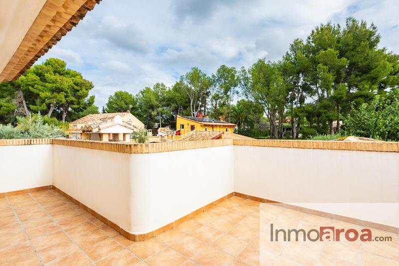 Foto 15e6582a-c7ce-45ed-af21-7ad5fecc721d. House with heating pool in Los Pinares-La Masia Bétera