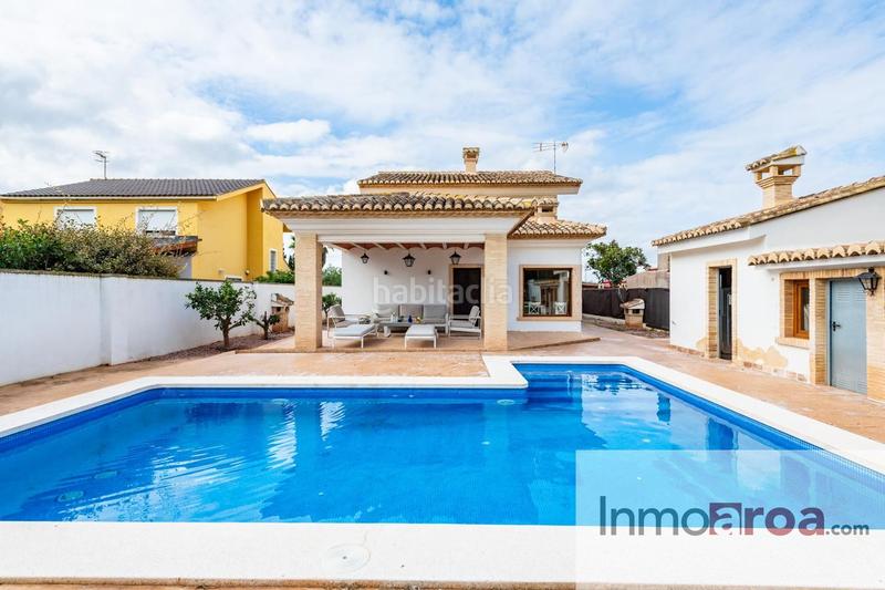 Foto 7a43ad85-e3f5-4193-af03-2f6d9f7ad33b. House with heating pool in Los Pinares-La Masia Bétera