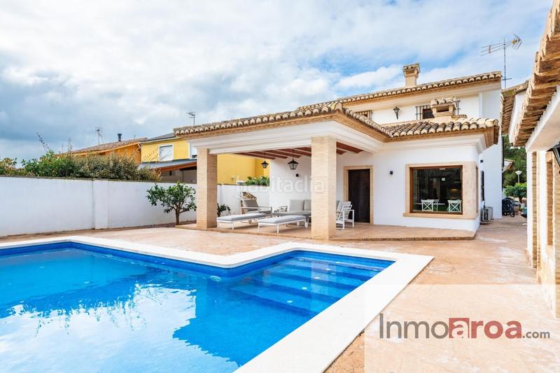 Foto aff93f0d-7e64-4405-8cb6-c0f13fcf3aaa. House with heating pool in Los Pinares-La Masia Bétera