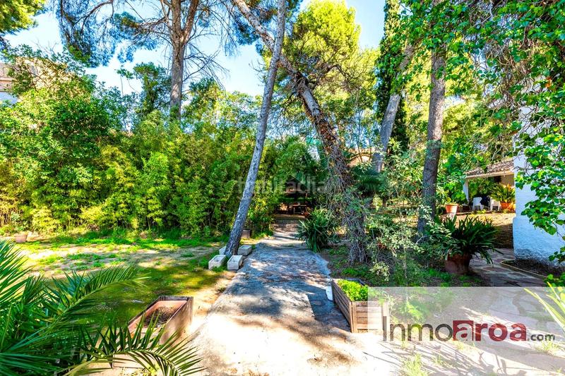 Foto 064b0b62-2731-4f9b-a90d-fd4903c1ddd2. Casa oportunidad chalet en betera!! en Centro Bétera