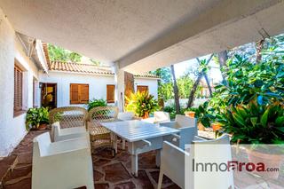 Casa en Centro. Oportunidad chalet en betera!!