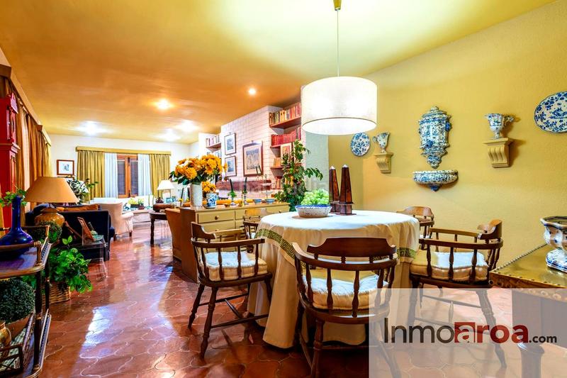 Foto 31fe4aae-a27f-48cd-9cc4-581ac9bd38f0. Casa oportunidad chalet en betera!! en Centro Bétera