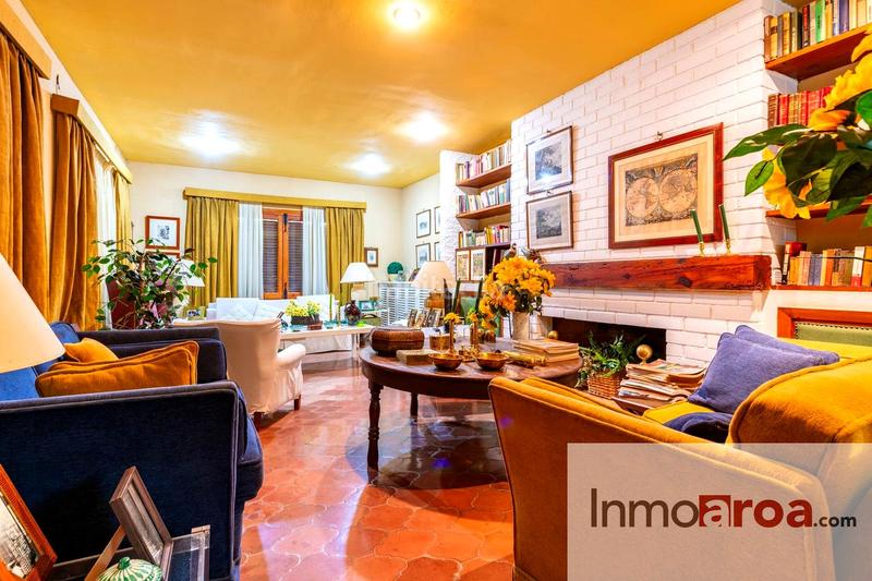 Foto 7b4110c7-f39d-489c-b29a-d9d6364a5670. Casa oportunidad chalet en betera!! en Centro Bétera