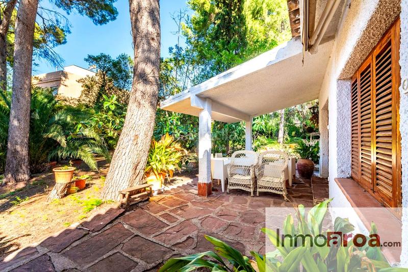 Foto c1b13eec-0e48-407e-915d-f576796b2391. Casa oportunidad chalet en betera!! en Centro Bétera