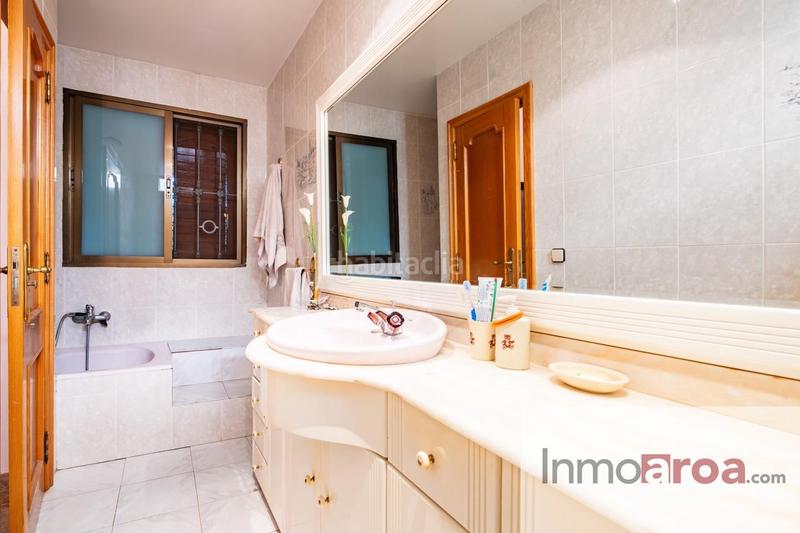 Foto 3ad3ce8e-1cff-4854-ab0b-f14e695effaa. Maison avec chauffage parking dans El Paraíso-Los Almendros Eliana (l´)