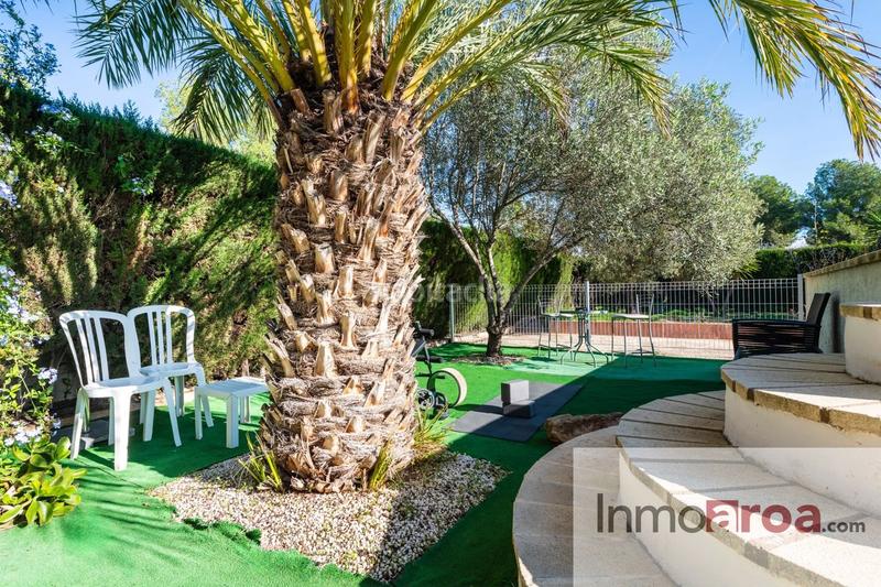 Foto 1a6f5ff9-a3a5-49aa-8650-7c35657436d9. Casa con piscina in Los Pinares-La Masia Bétera