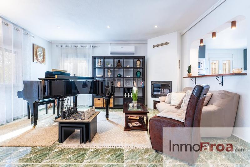 Foto 5ce96776-f311-4fe9-89ab-470dd5e3b11f. Casa con piscina in Los Pinares-La Masia Bétera