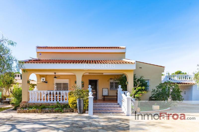 Foto 69976faf-532a-42a0-8c2b-3ce531b26e9e. Casa con piscina in Los Pinares-La Masia Bétera