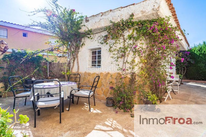 Foto 7b94cebc-d8e1-4824-8f99-6eea1e099342. Casa con piscina in Los Pinares-La Masia Bétera