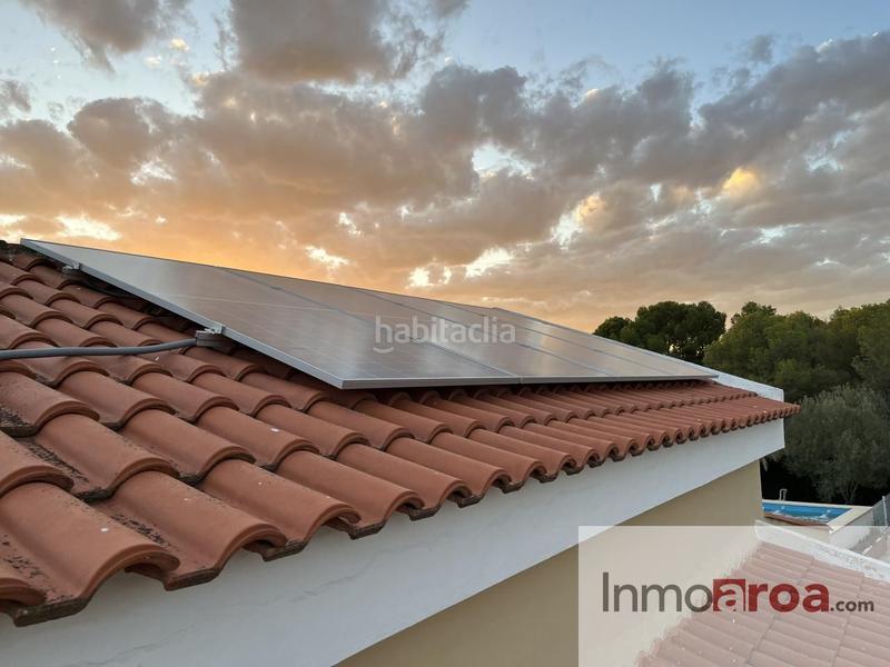 Foto 7d514f02-0d99-4f52-894a-a65acb0303bb. Casa con piscina in Los Pinares-La Masia Bétera