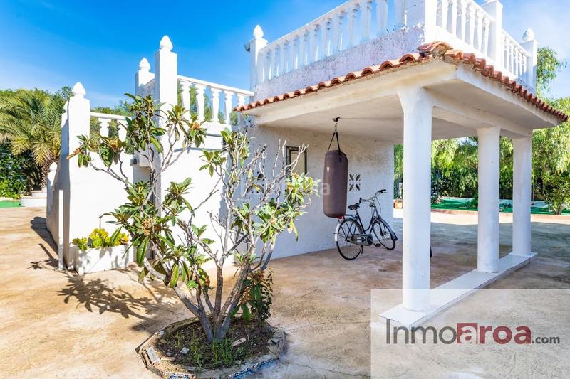 Foto 90c665d8-5452-4671-8e5a-78fdf2f8df2f. Casa con piscina in Los Pinares-La Masia Bétera