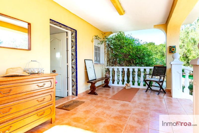 Foto d229a093-1a44-4b9f-83da-342a65b56ce5. Casa amb calefacció piscina a Los Pinares-La Masia Bétera