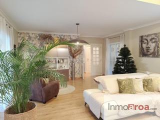 Maison à Serra. Urb. torre de porta coeli, sierra calderona