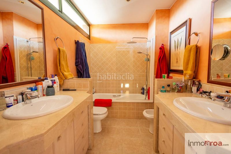 Foto 04605557-326c-4230-9a96-98505f2a403e. Casa amb aparcament piscina a Navata