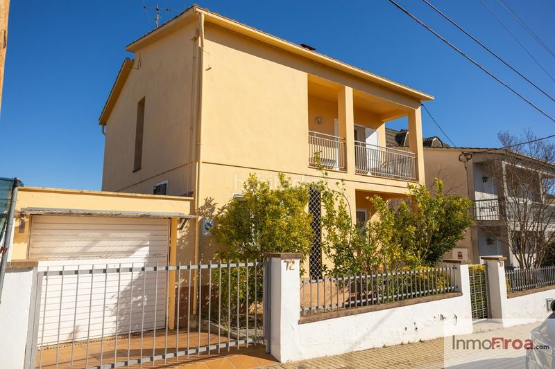 Foto 4696a0ff-0add-44fc-9dbd-5d0d69d83ef5. Casa amb aparcament piscina a Banyoles